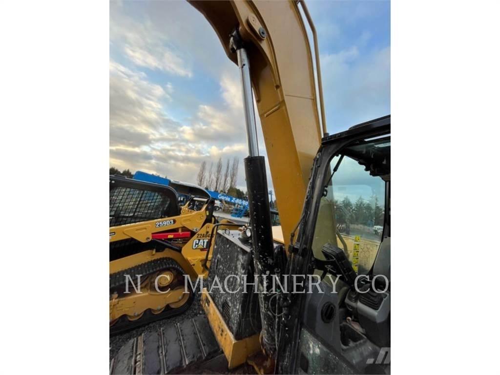 CAT 307.5 대형 굴삭기 29톤 이상