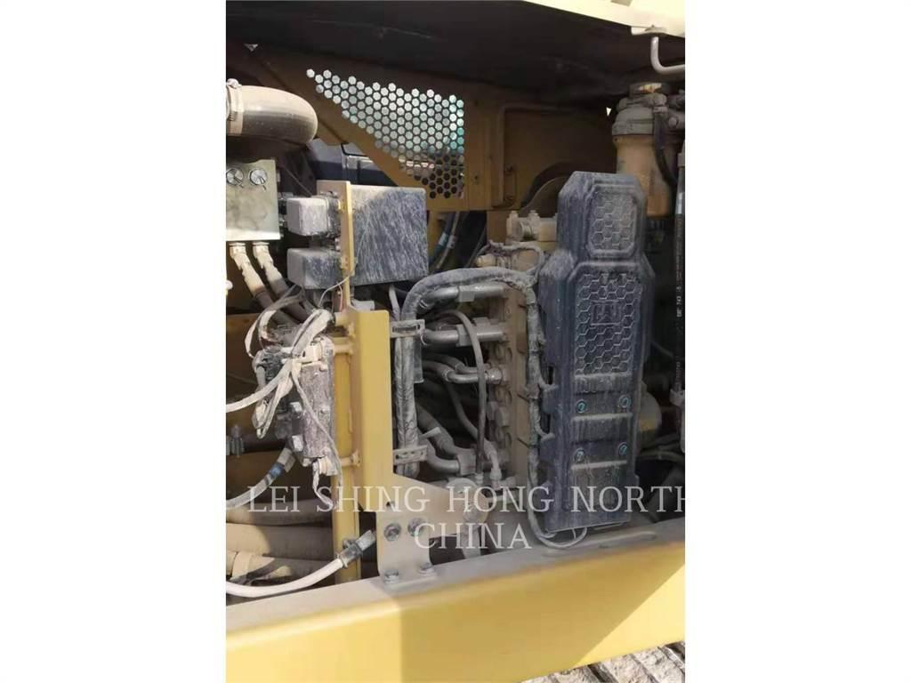 CAT 307.5 대형 굴삭기 29톤 이상