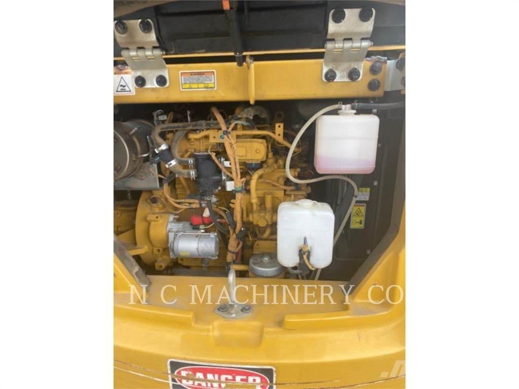 CAT 307E2 대형 굴삭기 29톤 이상