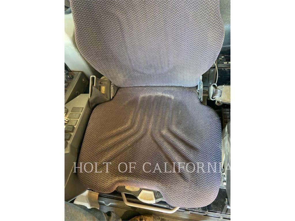 CAT 308 대형 굴삭기 29톤 이상