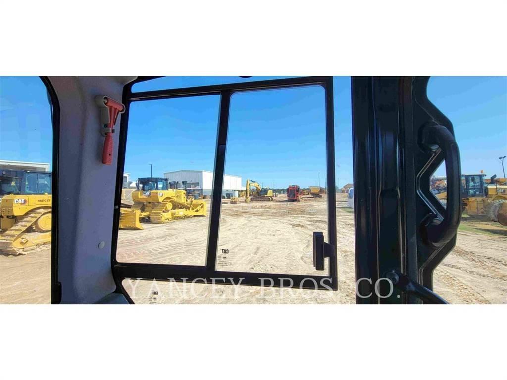 CAT 310 대형 굴삭기 29톤 이상