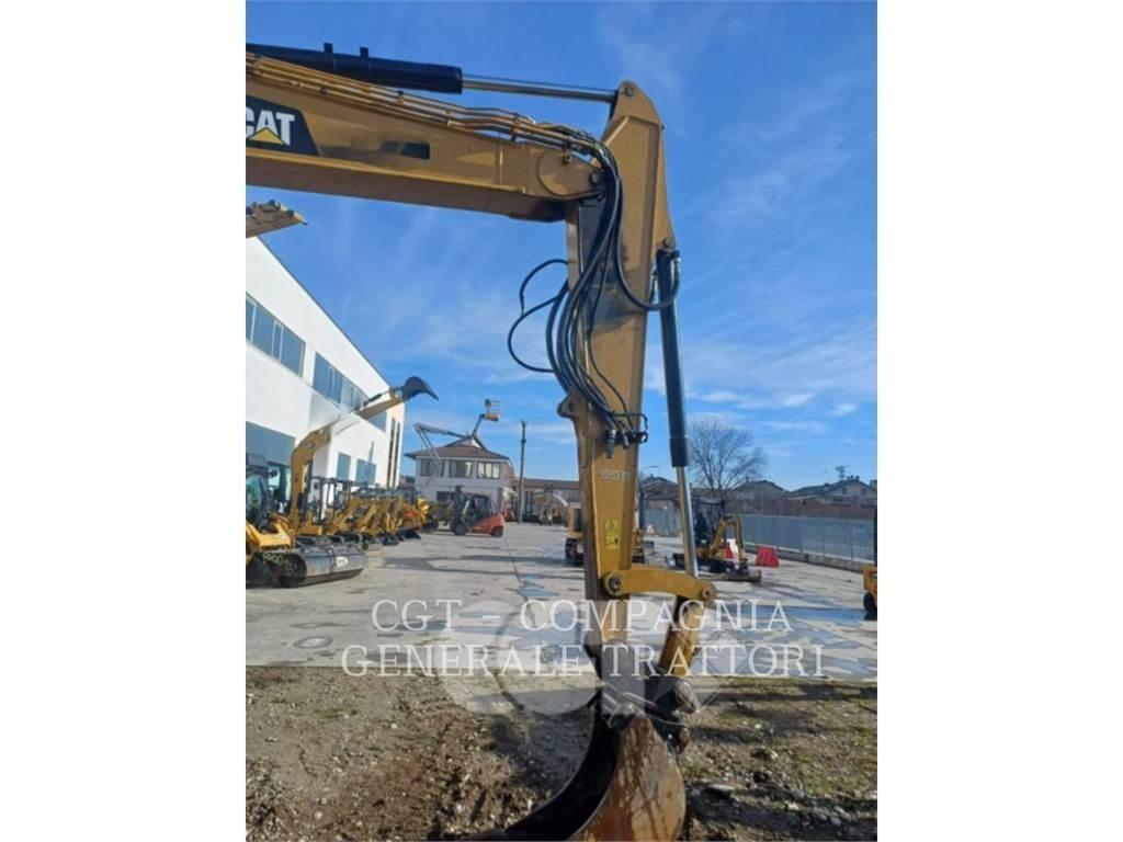 CAT 310 대형 굴삭기 29톤 이상