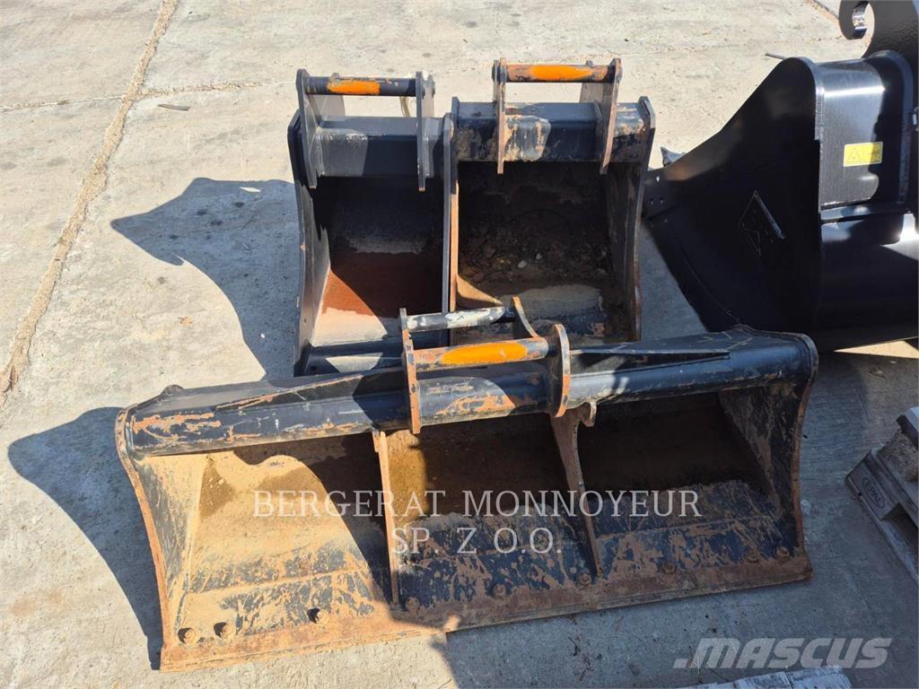 CAT 310 대형 굴삭기 29톤 이상