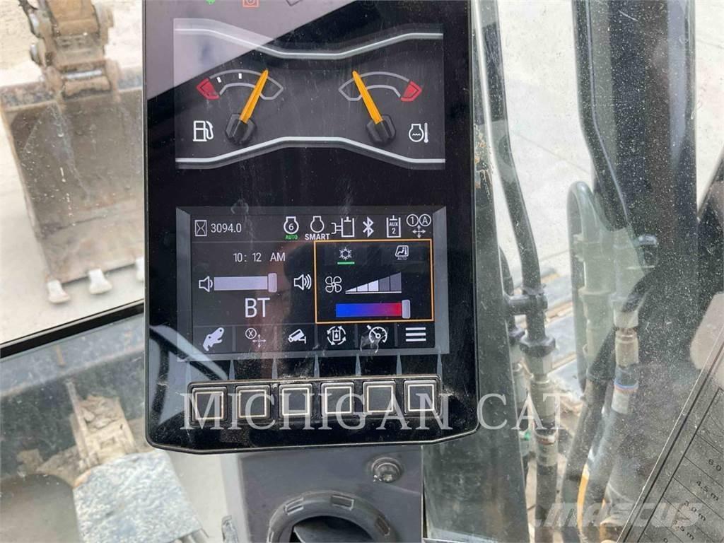 CAT 310 AQ 대형 굴삭기 29톤 이상