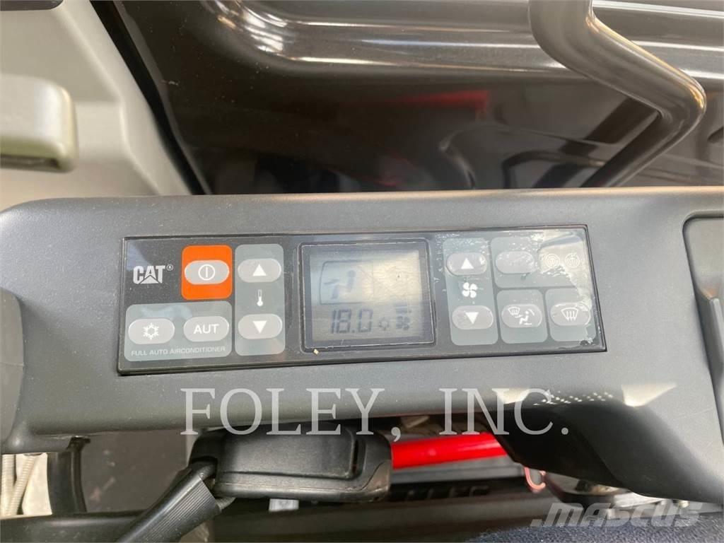 CAT 311FLRR 대형 굴삭기 29톤 이상