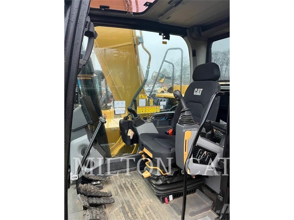 CAT 313 대형 굴삭기 29톤 이상