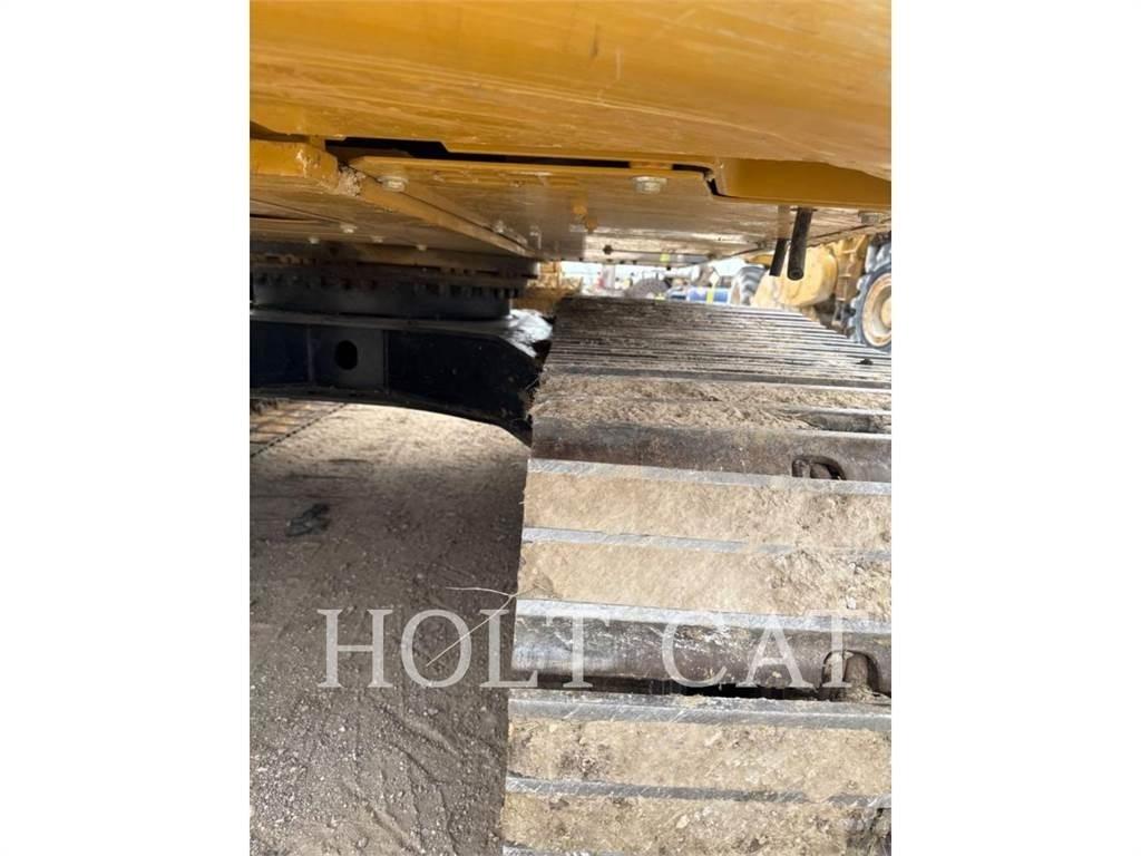 CAT 313 TC 대형 굴삭기 29톤 이상