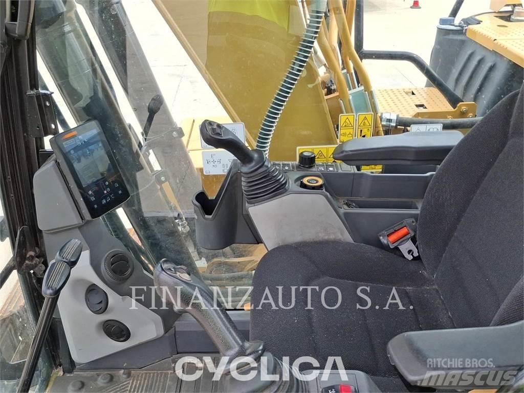CAT 313GC 대형 굴삭기 29톤 이상