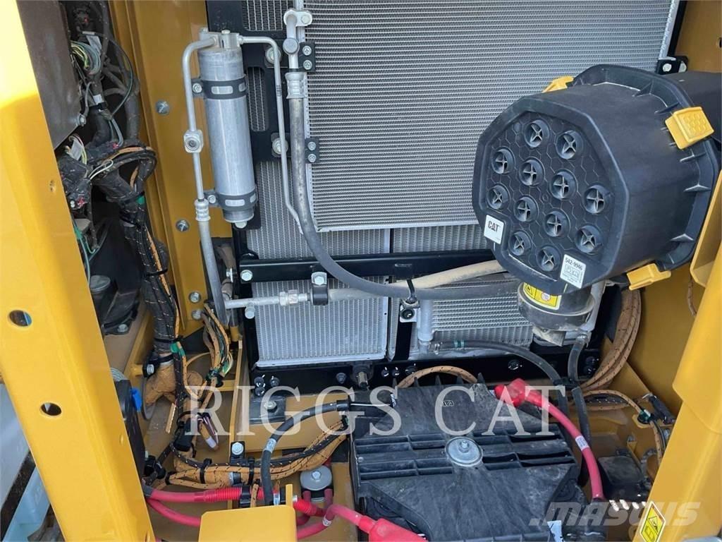 CAT 313GC 9 대형 굴삭기 29톤 이상