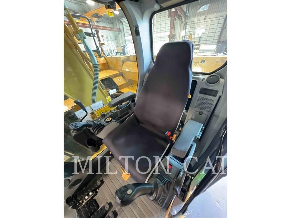 CAT 31507 대형 굴삭기 29톤 이상