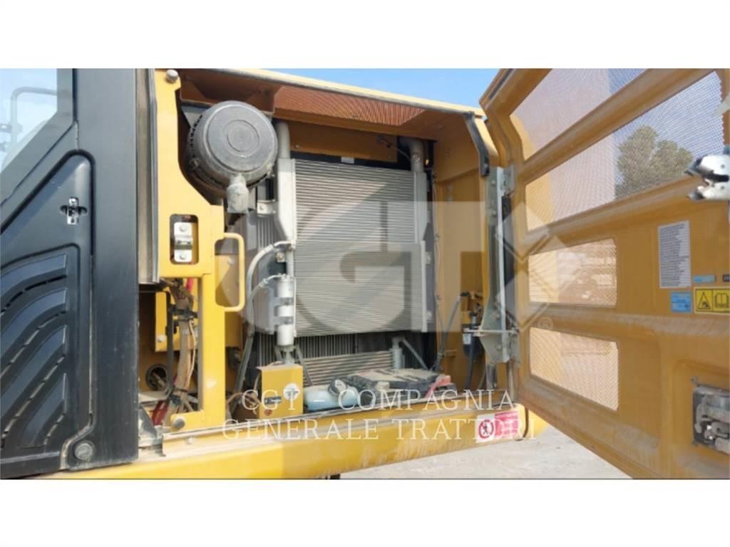 CAT 318F 대형 굴삭기 29톤 이상