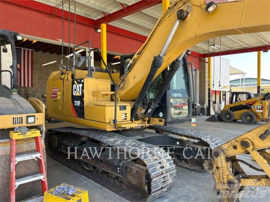 CAT 318F 대형 굴삭기 29톤 이상