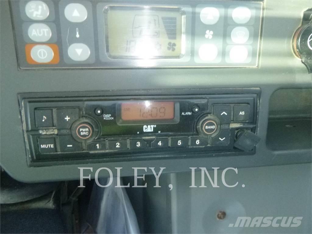 CAT 318FL 대형 굴삭기 29톤 이상
