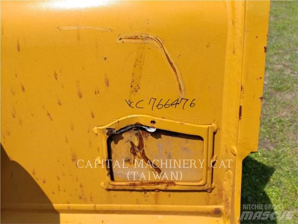 CAT 320 버켓