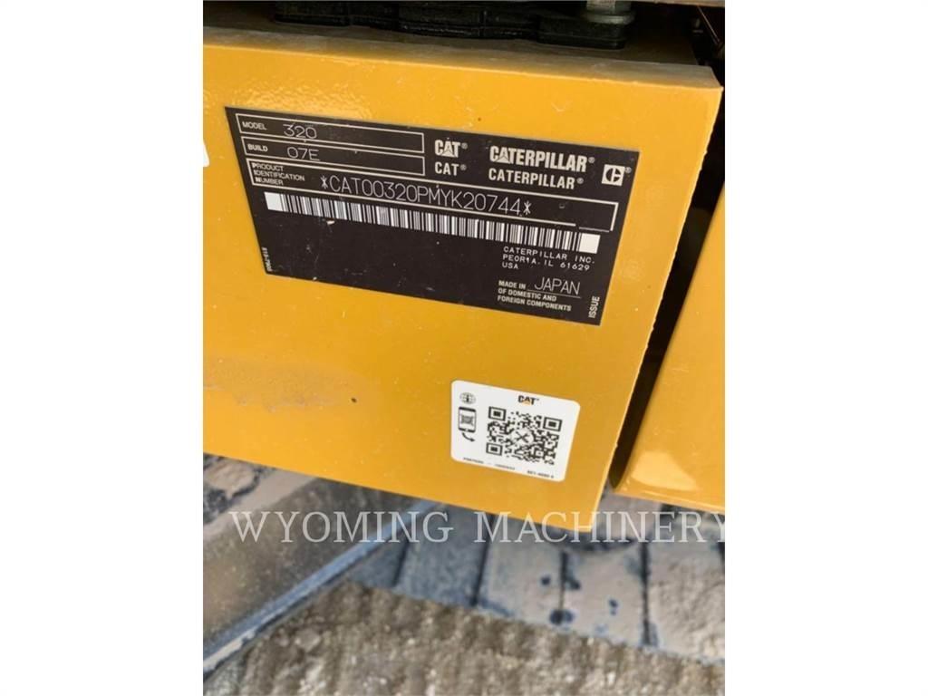 CAT 320 대형 굴삭기 29톤 이상