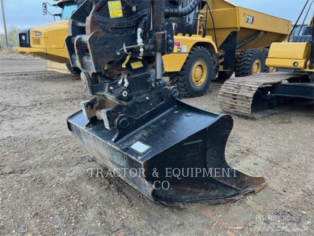 CAT 320 대형 굴삭기 29톤 이상