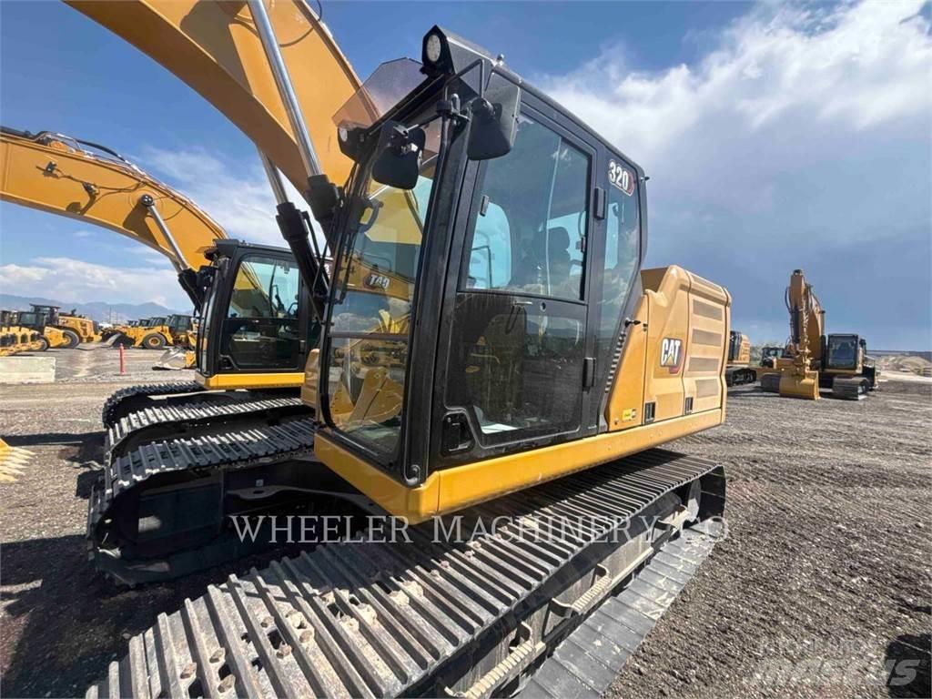 CAT 320 대형 굴삭기 29톤 이상