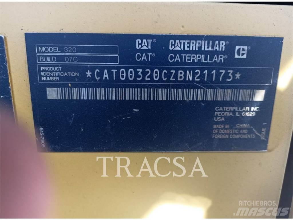 CAT 320 대형 굴삭기 29톤 이상