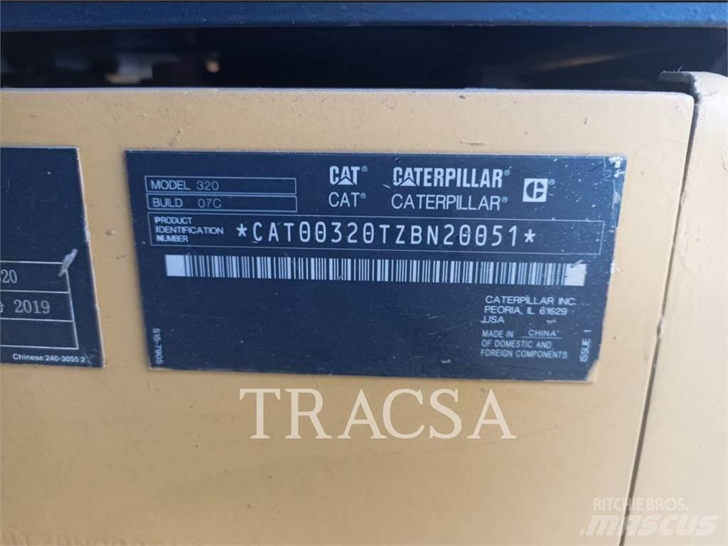 CAT 320 대형 굴삭기 29톤 이상