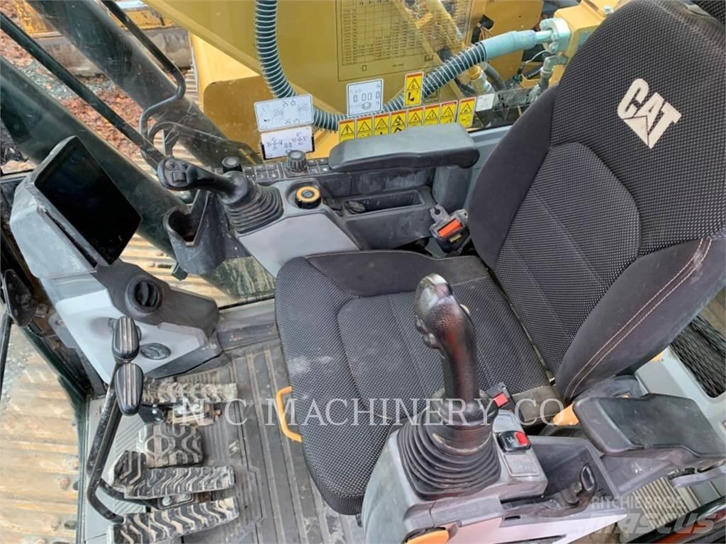 CAT 320 대형 굴삭기 29톤 이상