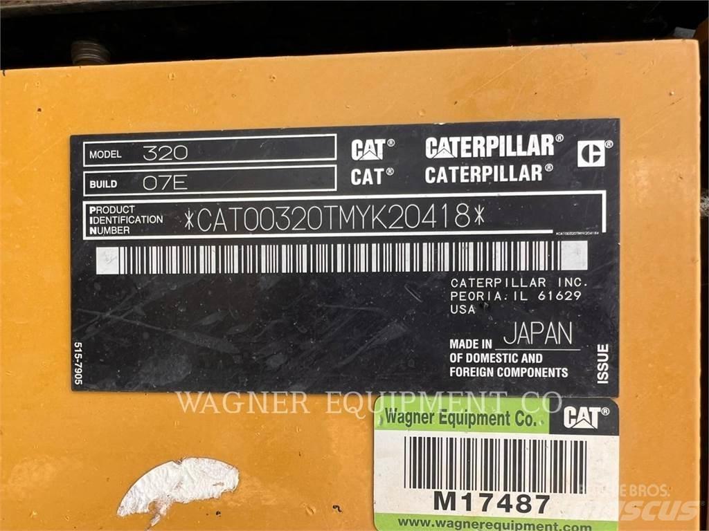 CAT 320 대형 굴삭기 29톤 이상