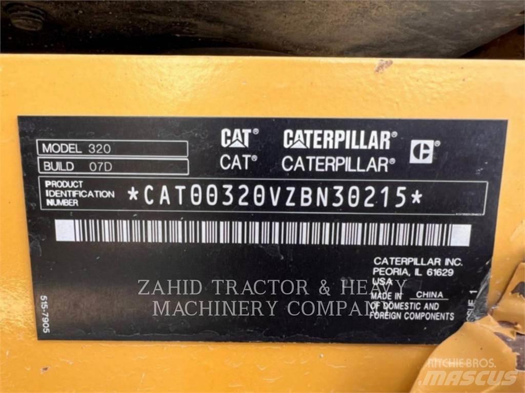 CAT 320-07 대형 굴삭기 29톤 이상