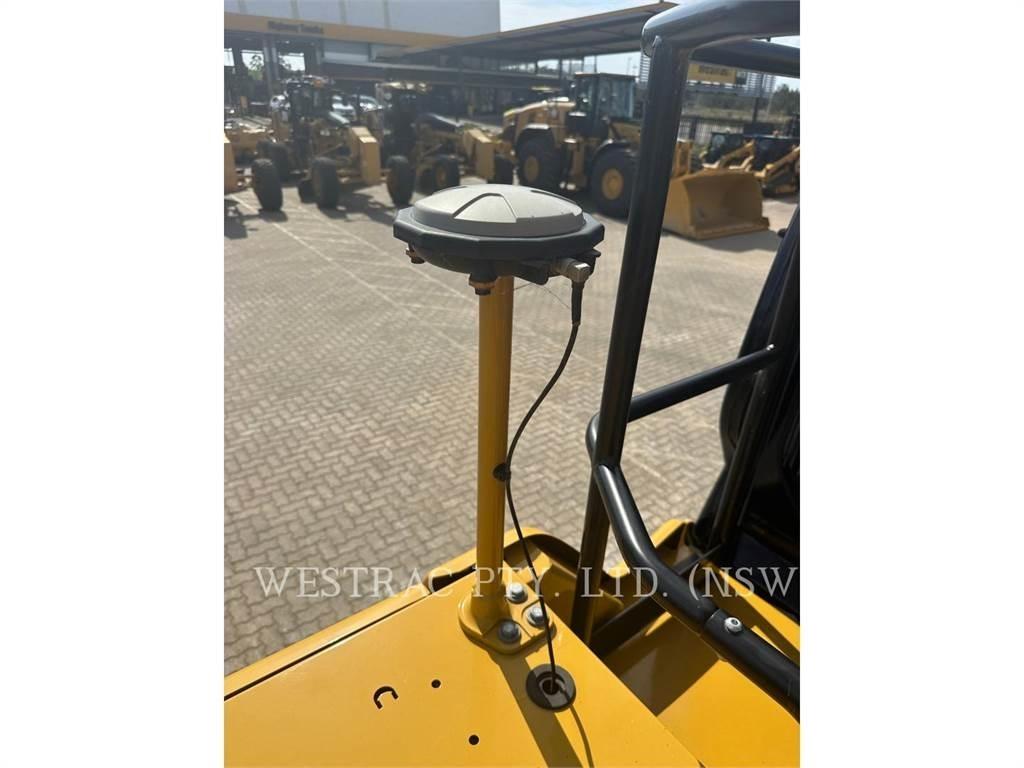 CAT 320-07 대형 굴삭기 29톤 이상
