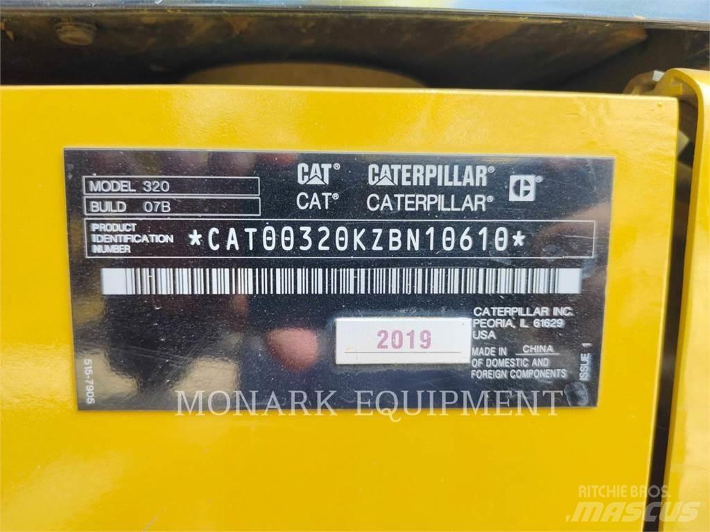 CAT 320-07 대형 굴삭기 29톤 이상