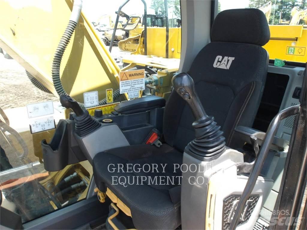 CAT 320-07 대형 굴삭기 29톤 이상