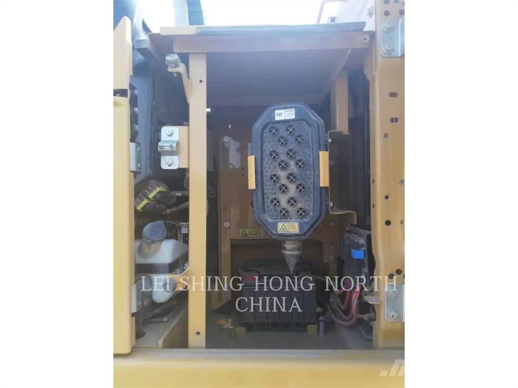 CAT 320-07 대형 굴삭기 29톤 이상