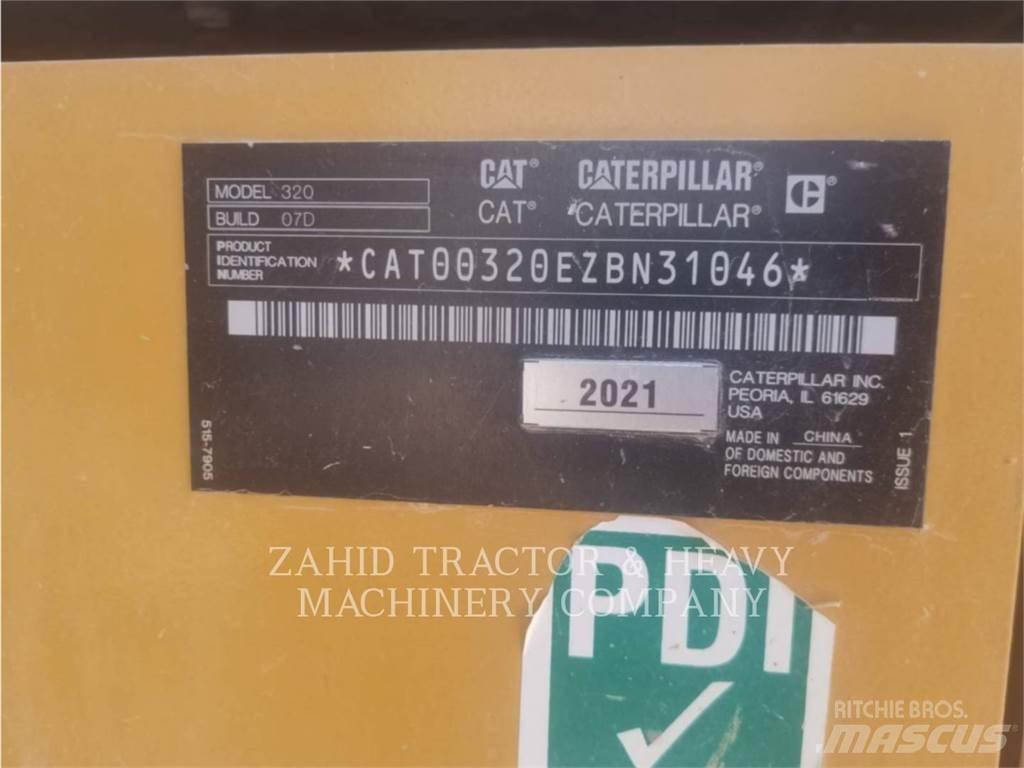 CAT 320-07D 대형 굴삭기 29톤 이상