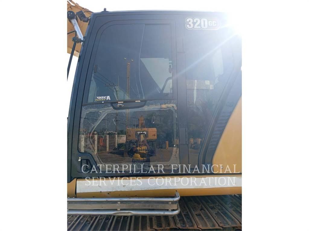 CAT 320-07GC 대형 굴삭기 29톤 이상