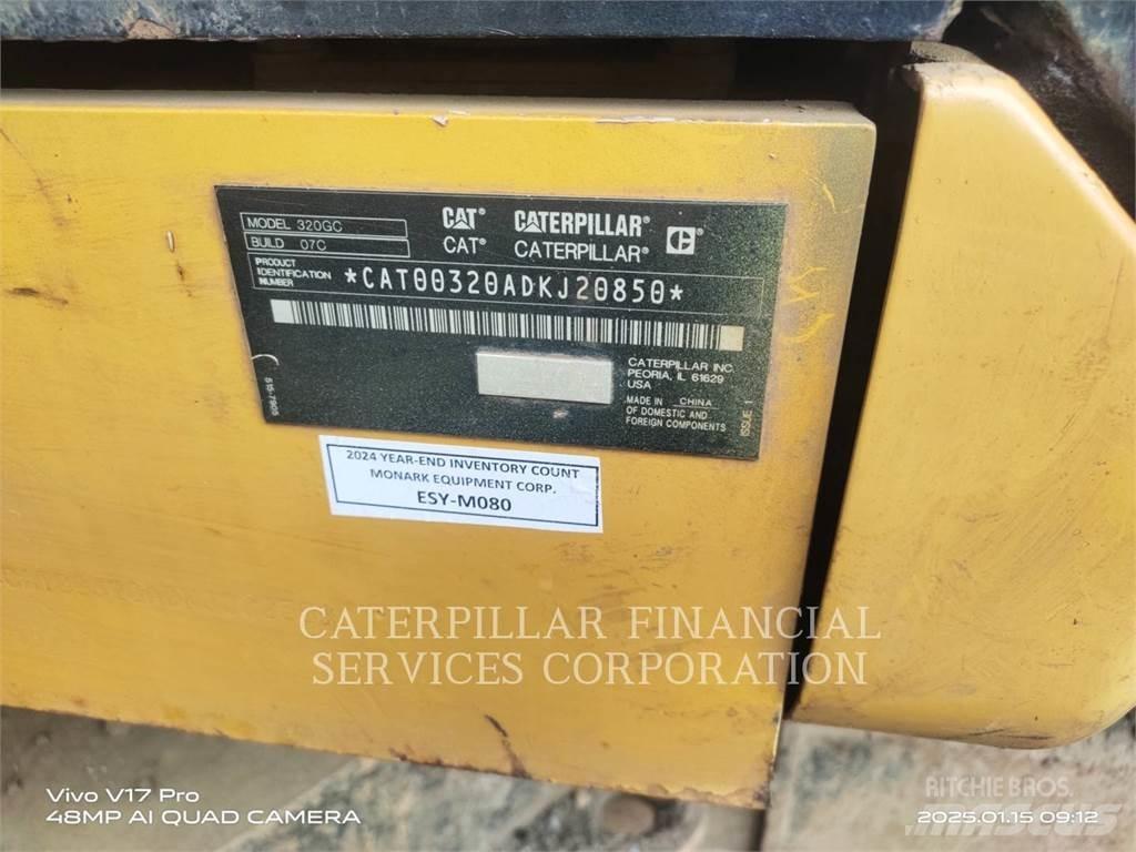 CAT 320-07GC 대형 굴삭기 29톤 이상