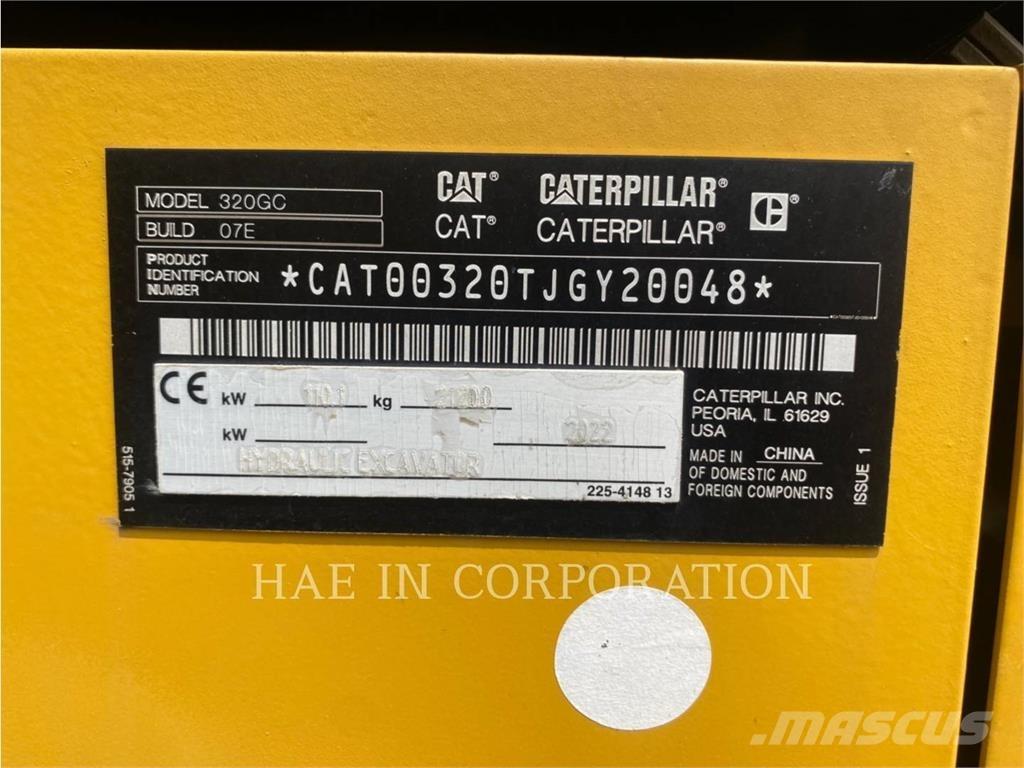CAT 320-07GC 대형 굴삭기 29톤 이상