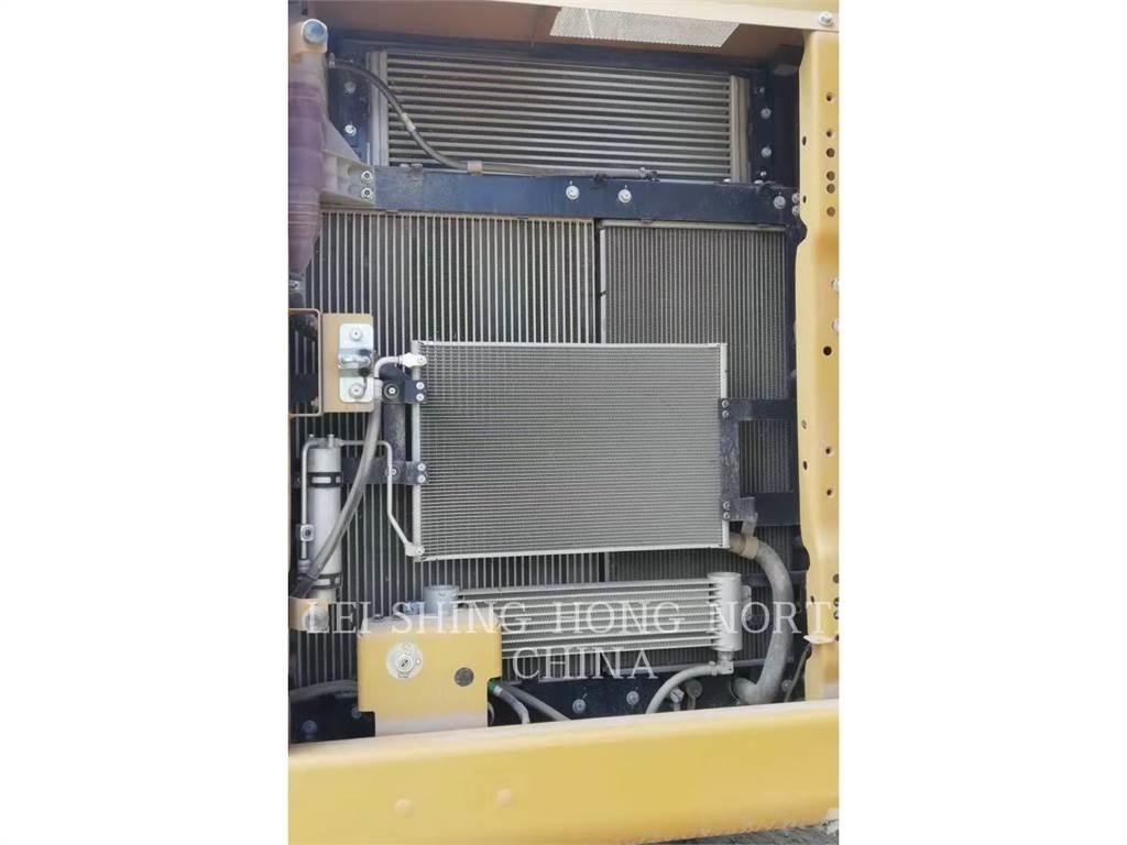 CAT 320-07GC 대형 굴삭기 29톤 이상