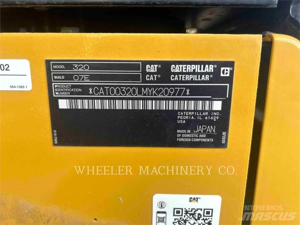 CAT 320 CF 대형 굴삭기 29톤 이상