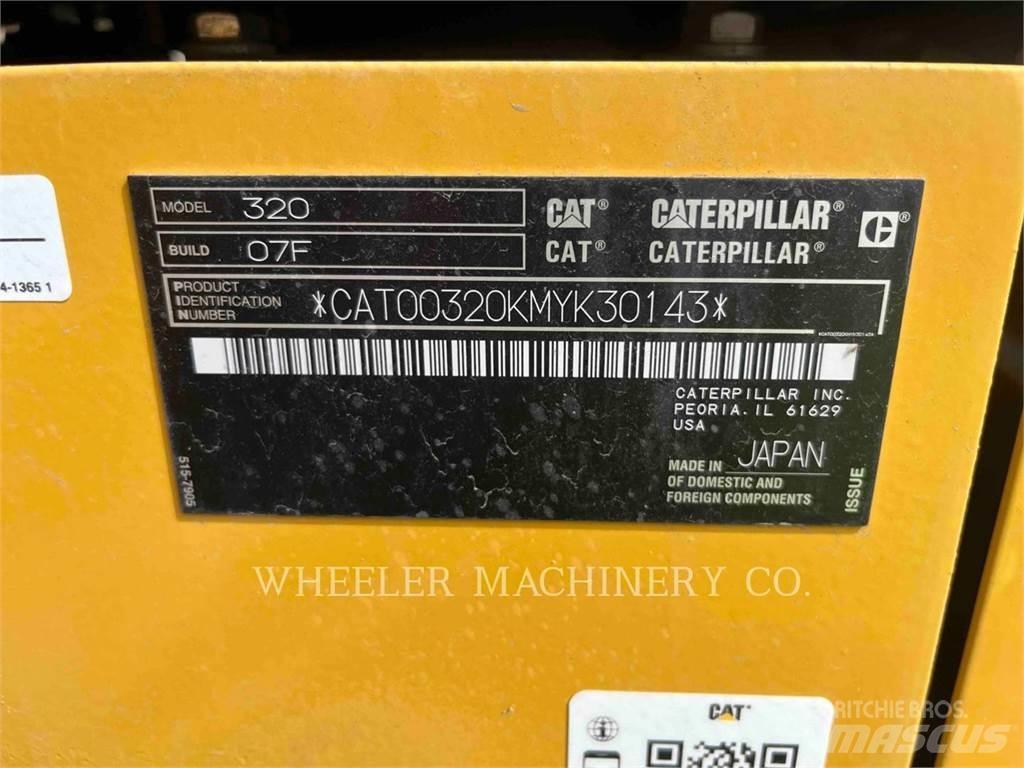 CAT 320 CF 대형 굴삭기 29톤 이상