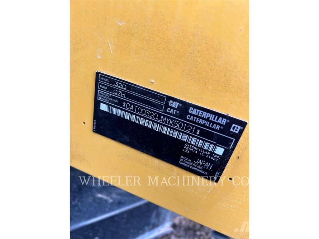 CAT 320 CF 대형 굴삭기 29톤 이상