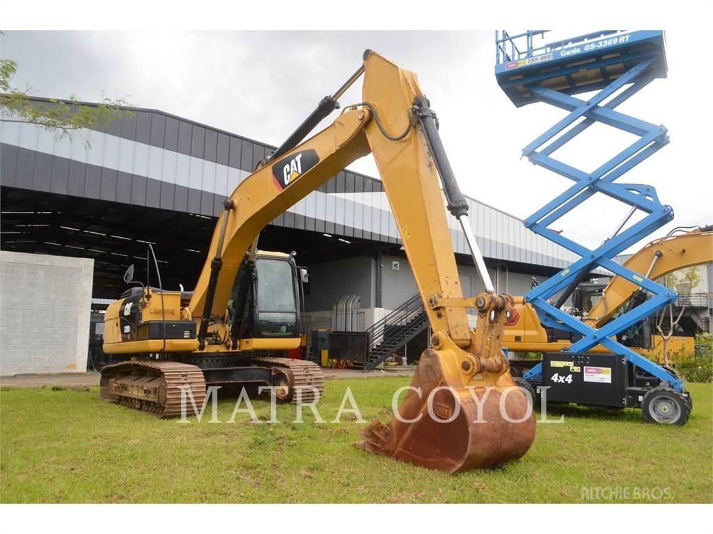 CAT 320 D 2 GC 대형 굴삭기 29톤 이상