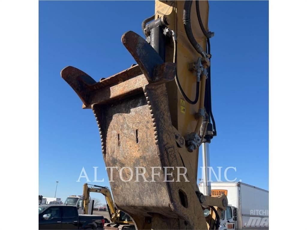 CAT 320 GC TH 대형 굴삭기 29톤 이상