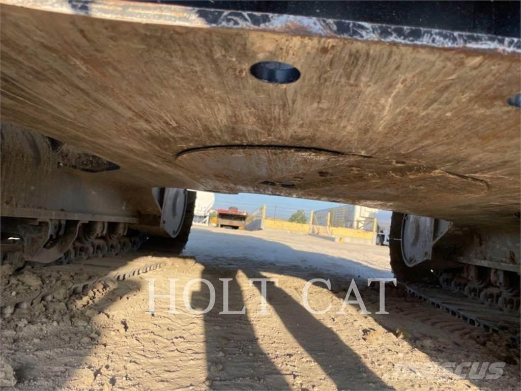 CAT 320 TC 대형 굴삭기 29톤 이상