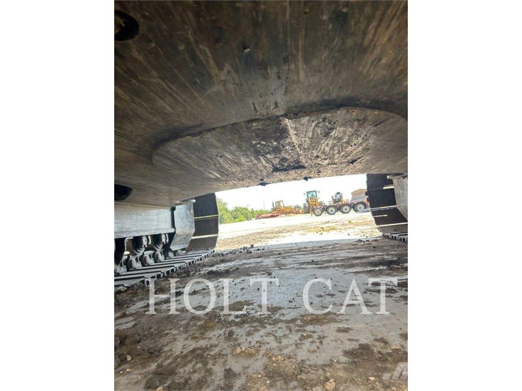 CAT 320 TC 대형 굴삭기 29톤 이상
