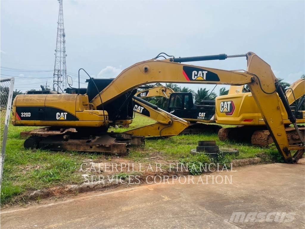CAT 320D 대형 굴삭기 29톤 이상