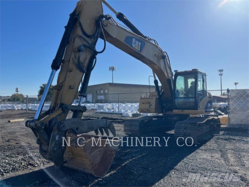 CAT 320D LRR 대형 굴삭기 29톤 이상