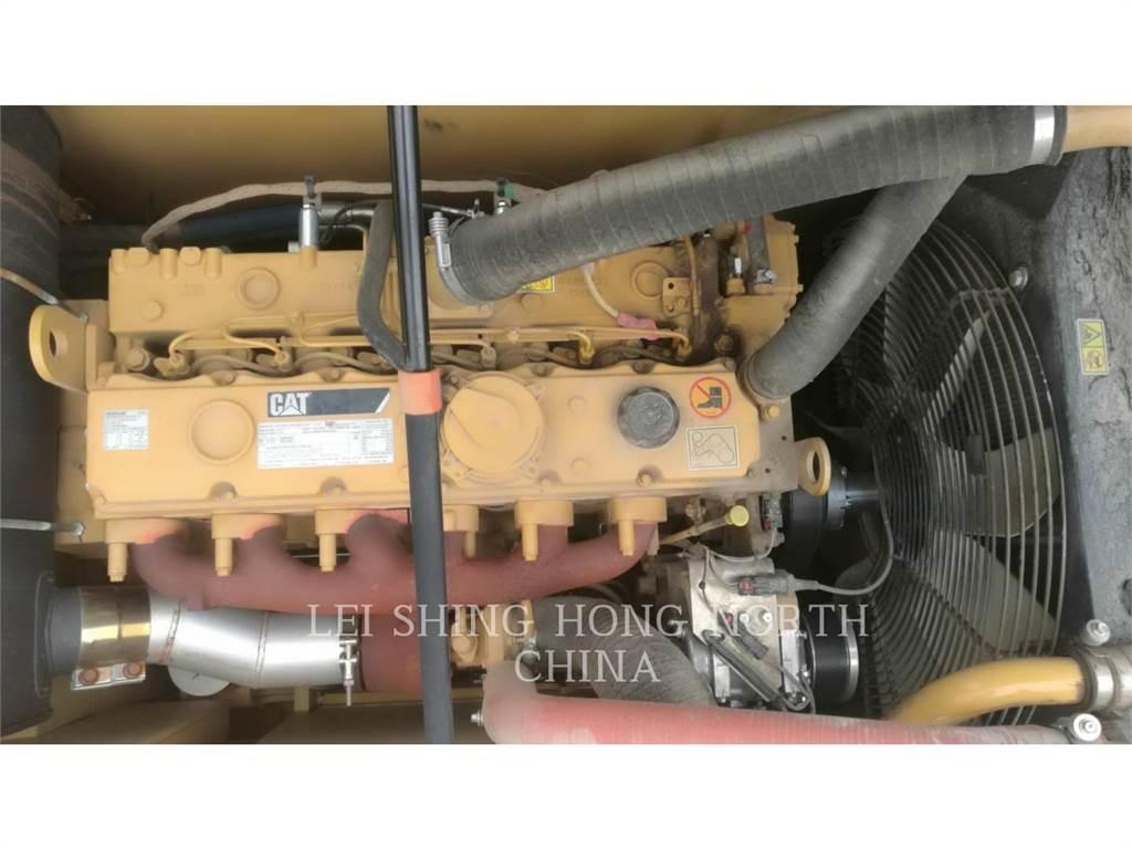 CAT 320D2 대형 굴삭기 29톤 이상