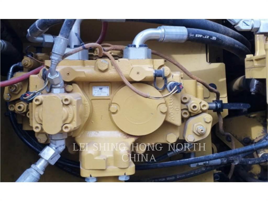 CAT 320D2 대형 굴삭기 29톤 이상