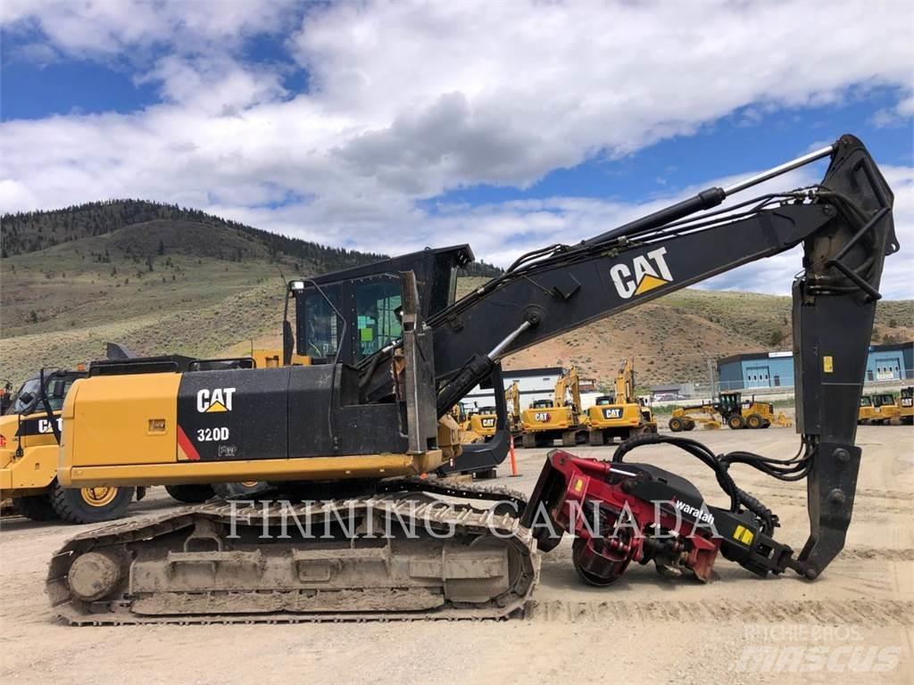 CAT 320D2 FM 굴삭기
