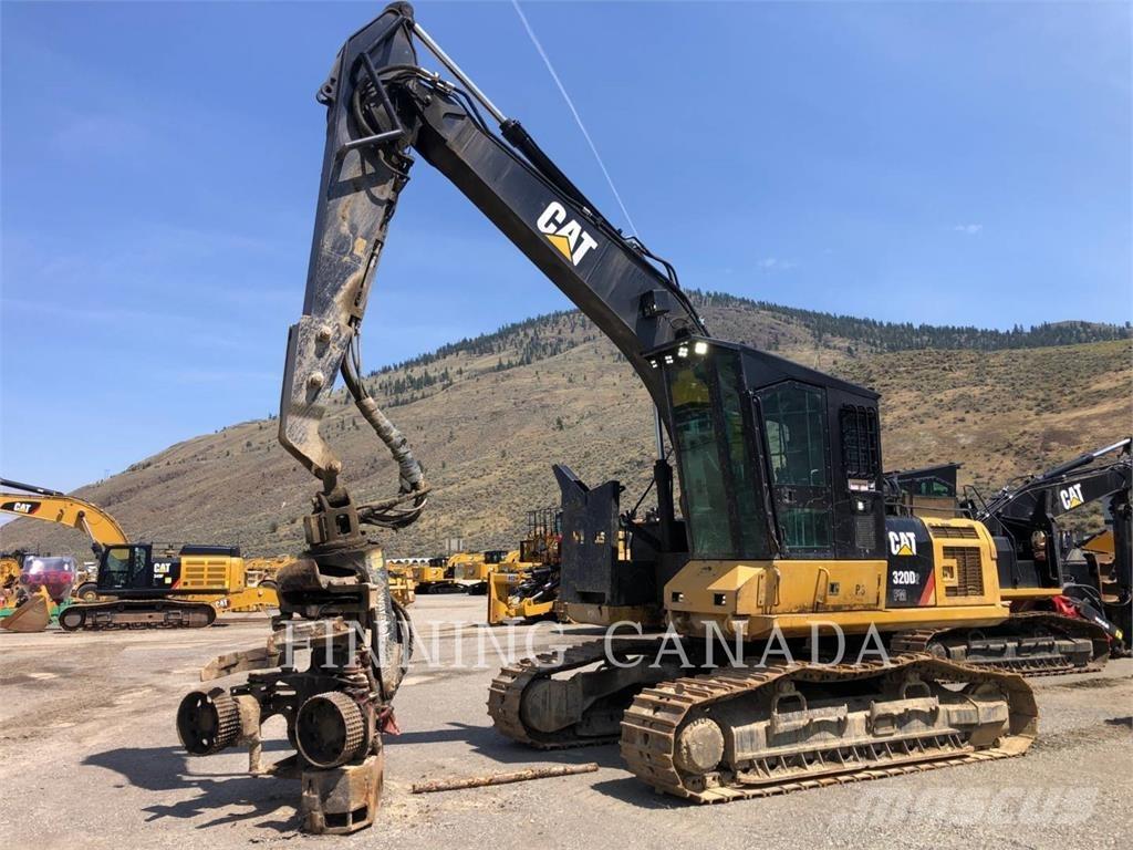 CAT 320D2 FM 굴삭기