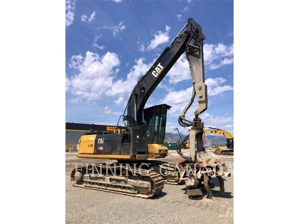 CAT 320D2 FM 굴삭기
