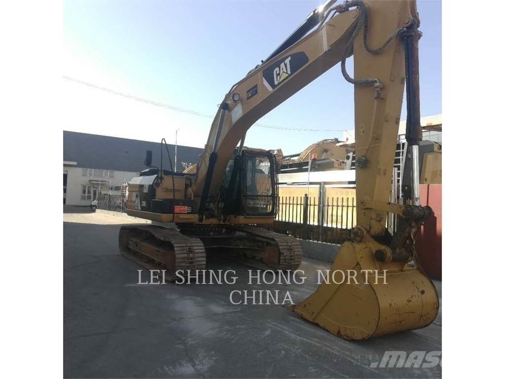 CAT 320D2L 대형 굴삭기 29톤 이상